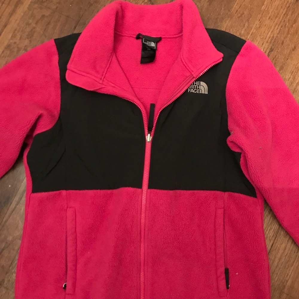 Hot pink North Face Fleece $25.00 FIRM